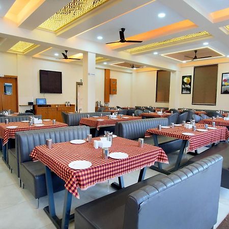 Hotel The Marion Nashik Ngoại thất bức ảnh