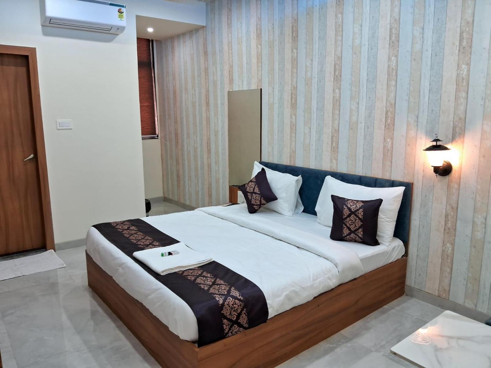 Hotel The Marion Nashik Ngoại thất bức ảnh